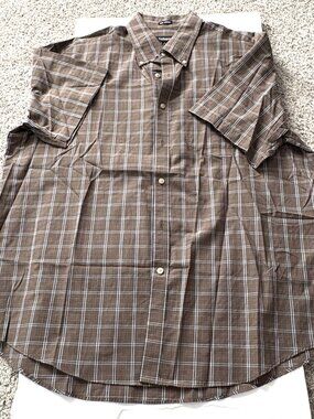 Van Heusen No Iron men's black/brown button-down collar short sleeve  17-17 1/2